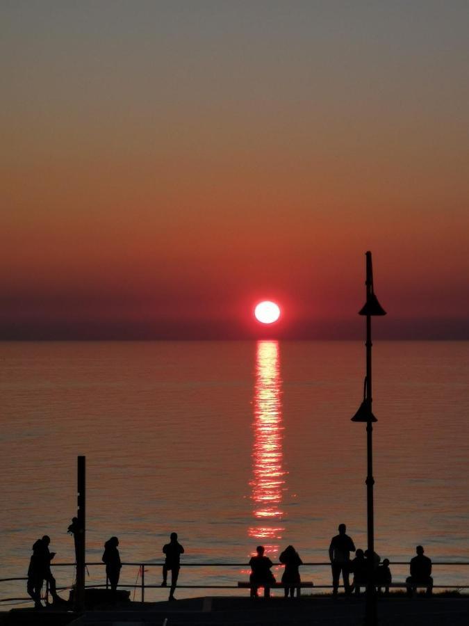 Il Filo Blu Casa Vacanze อันซีโอ ภายนอก รูปภาพ