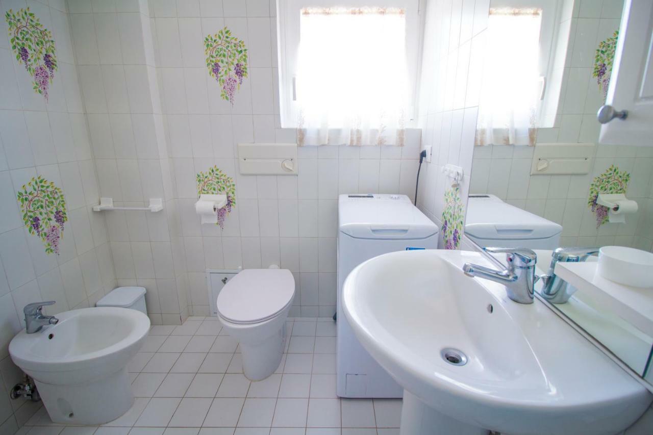 Il Filo Blu Casa Vacanze อันซีโอ ภายนอก รูปภาพ