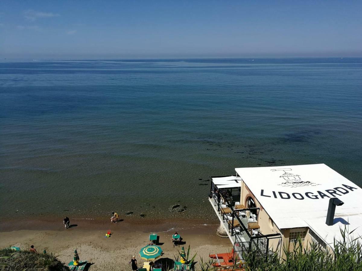 Il Filo Blu Casa Vacanze อันซีโอ ภายนอก รูปภาพ